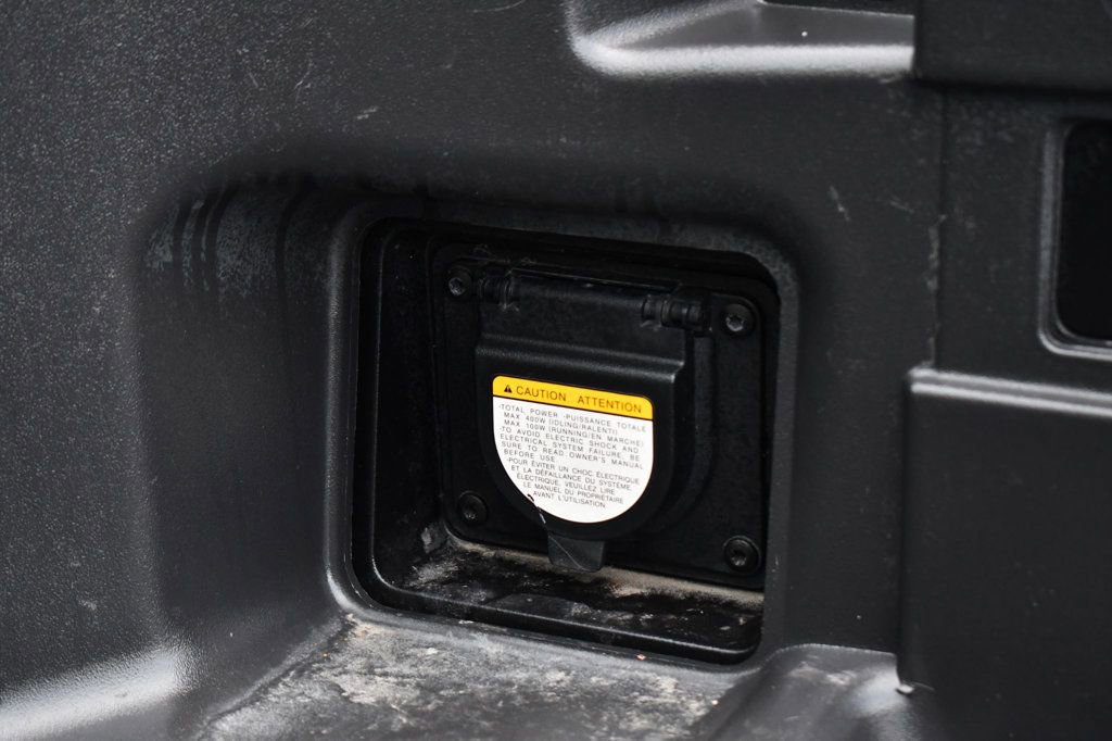 Used 2021 Toyota Tacoma SR5 w/ Trail Edition image 42