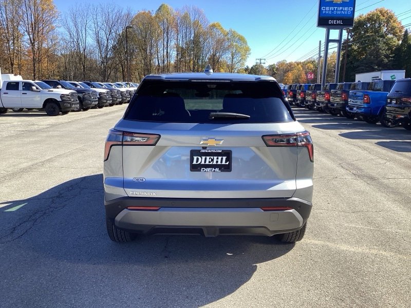 New 2026 Chevrolet Equinox LT w/ Safety and Technology Package image 6