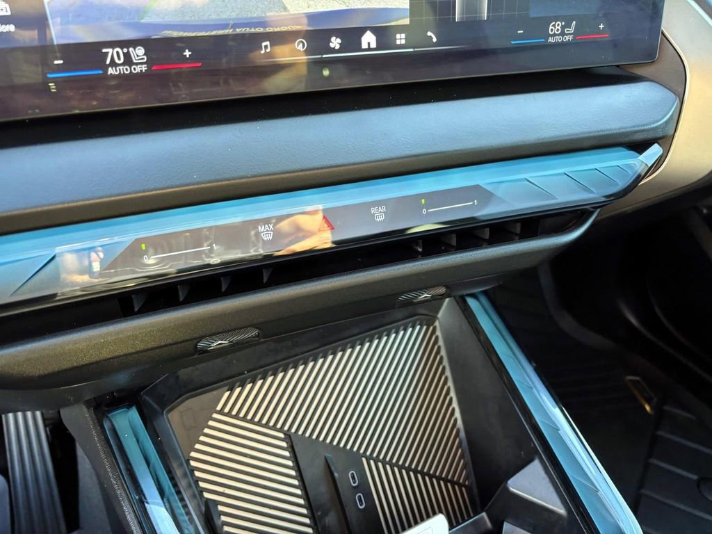 Certified 2023 BMW iX xDrive50 w/ Sport Package image 21