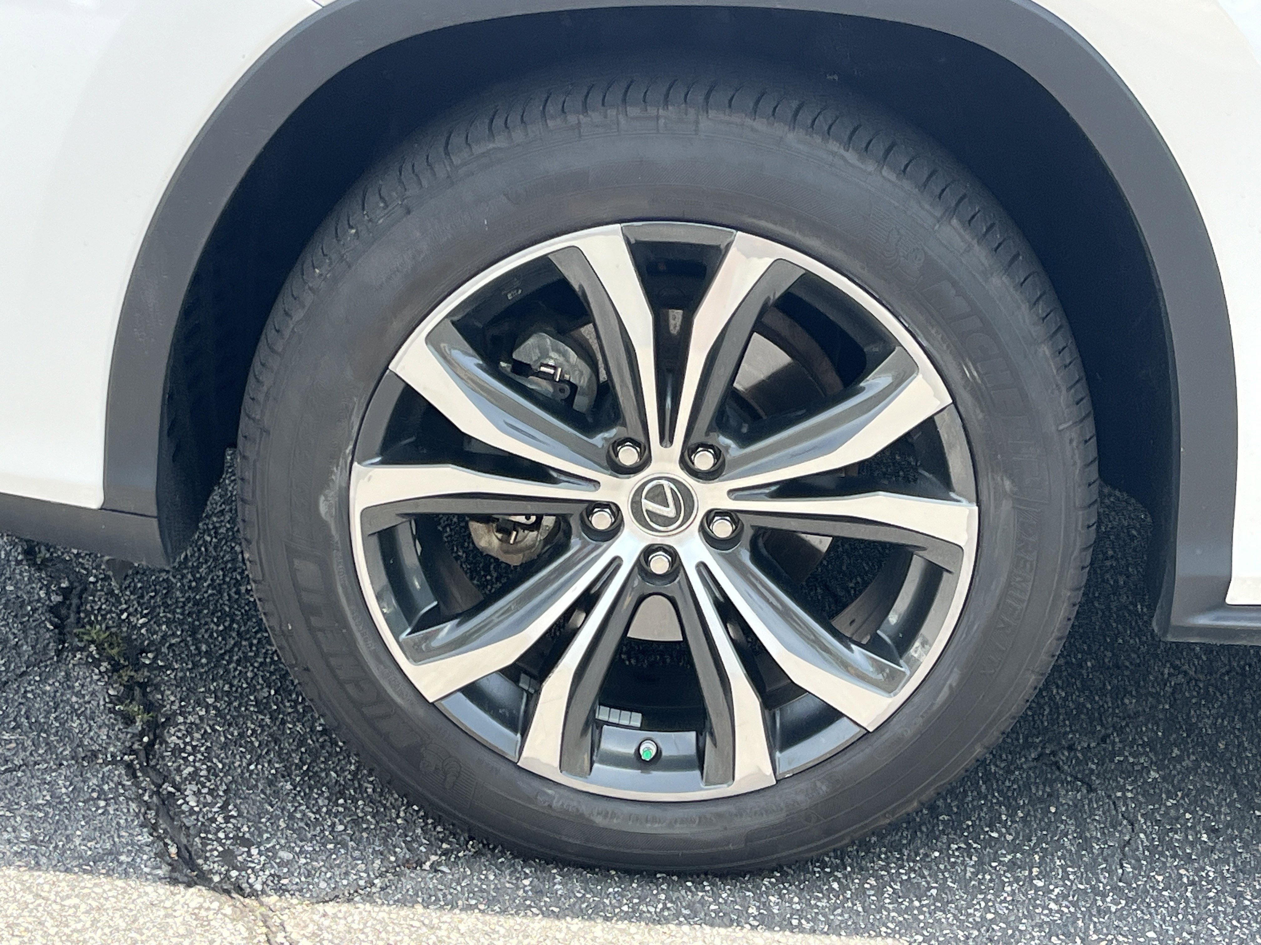 Used 2020 Lexus RX 450h AWD w/ Premium Package image 33