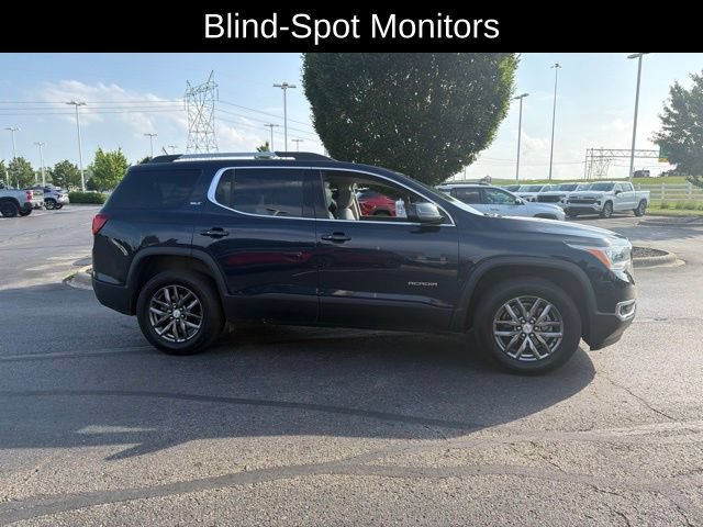 Used 2017 GMC Acadia SLT FWD image 3