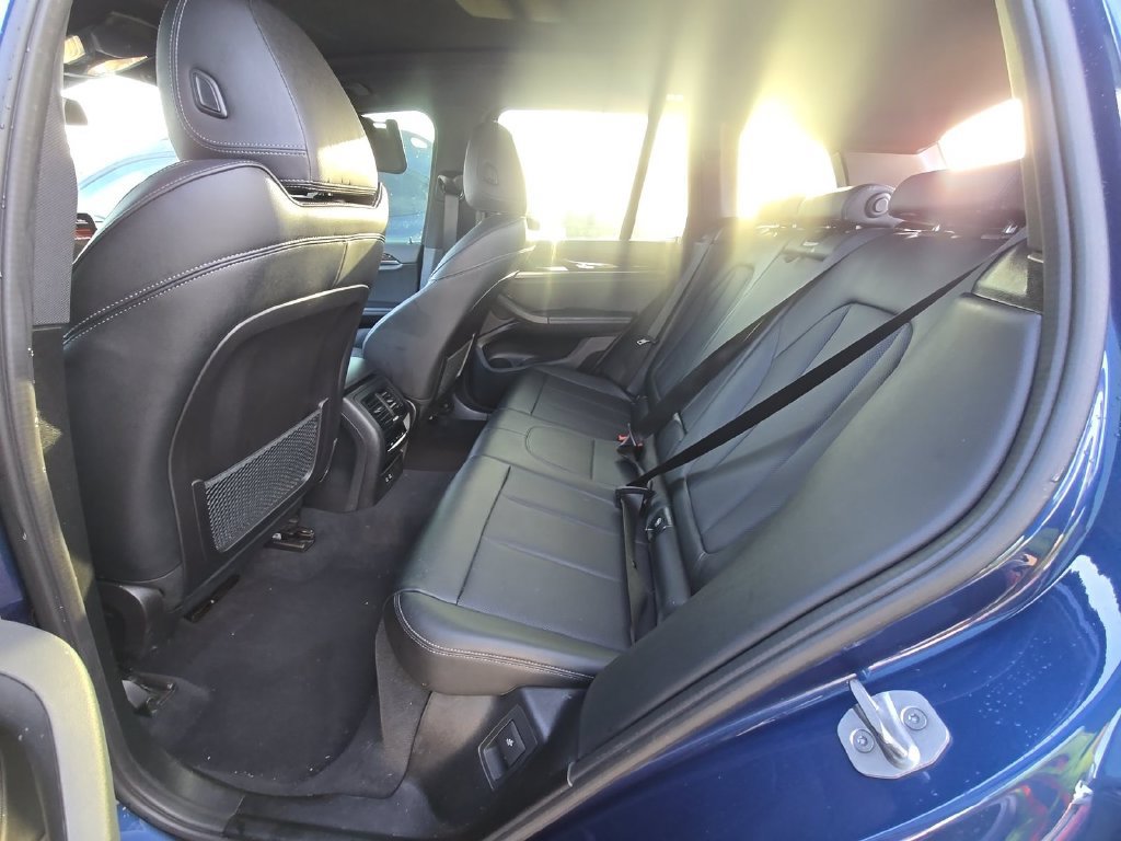 Used 2022 BMW X3 sDrive30i w/ Premium Package 2 RWD image 4