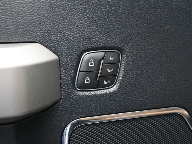 Certified 2022 Ford F450 Lariat w/ Lariat Ultimate Package AWD/4WD image 22