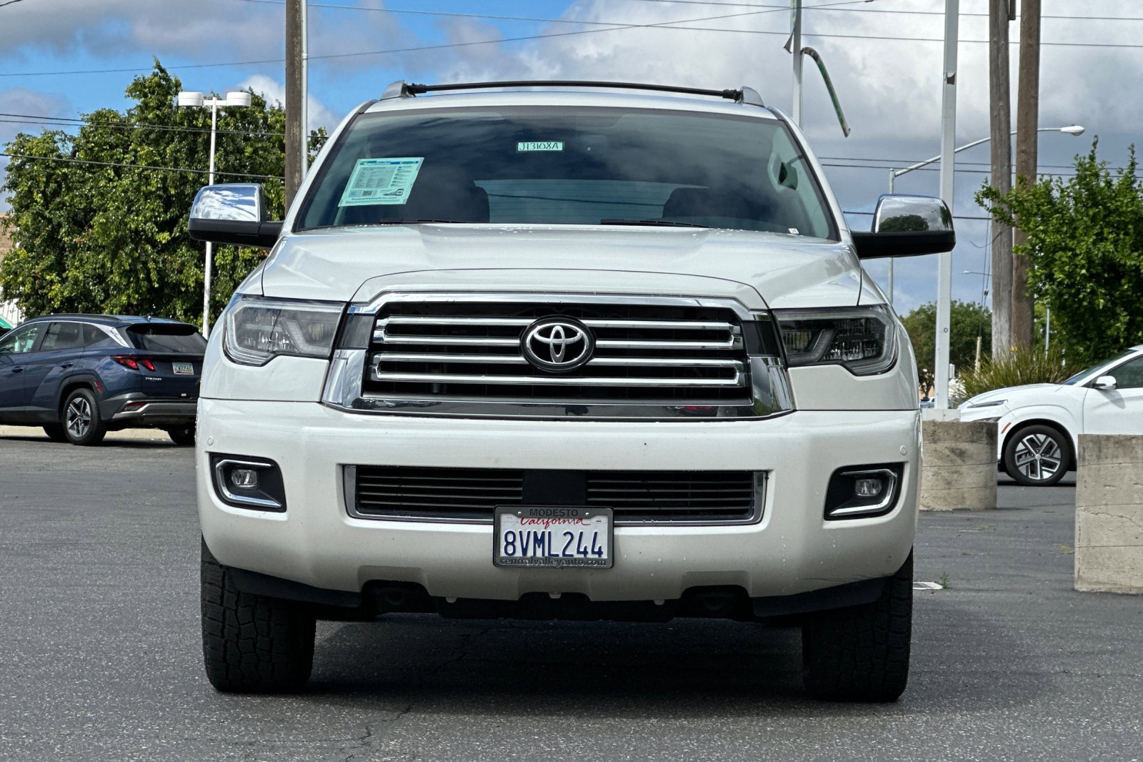 Used 2021 Toyota Sequoia Platinum AWD/4WD image 9