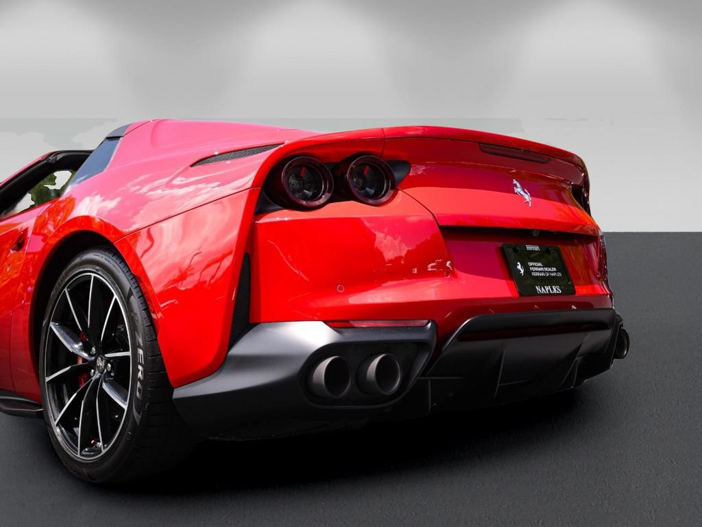 Certified 2022 Ferrari 812 GTS RWD image 21