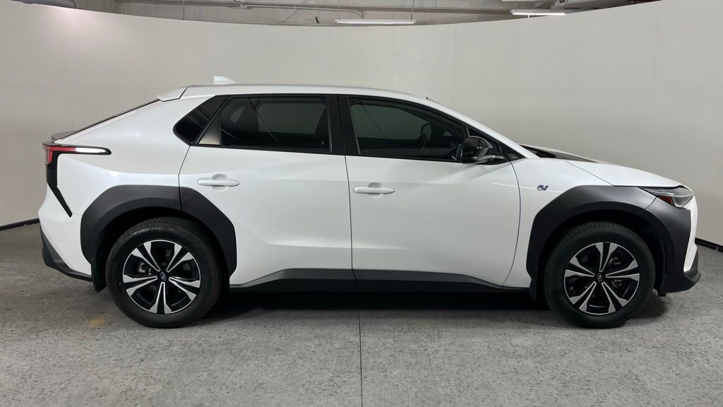 Used 2023 Subaru Solterra AWD image 1