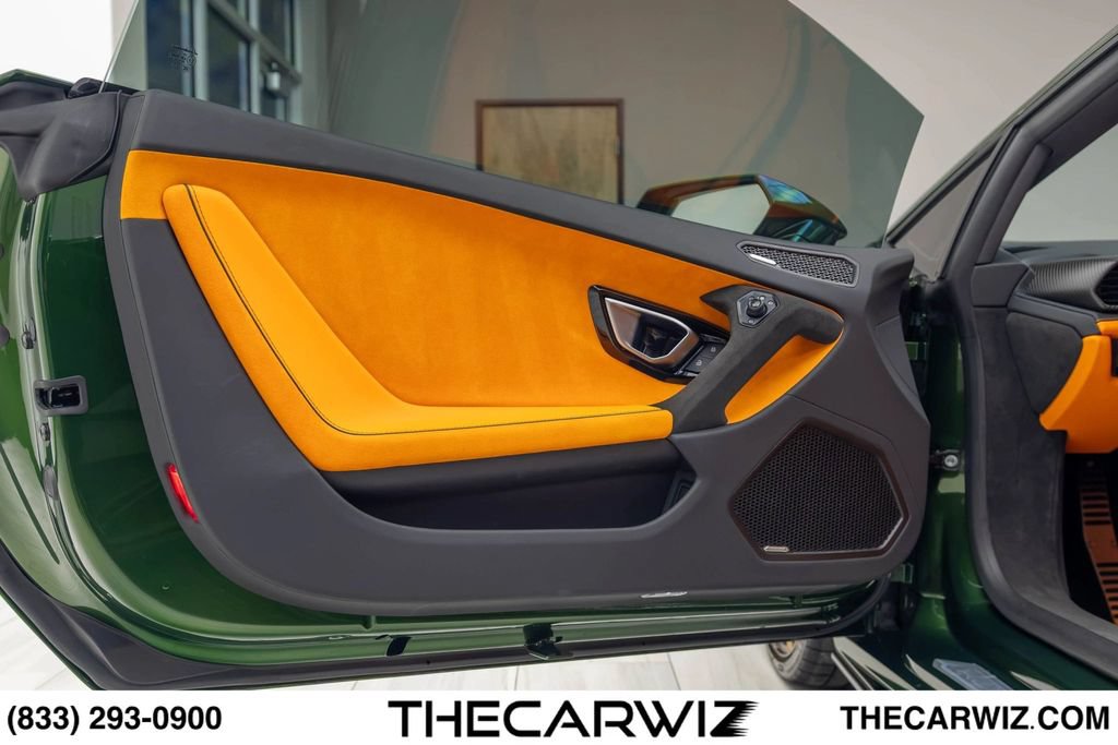 Used 2024 Lamborghini Huracan Tecnica RWD image 55