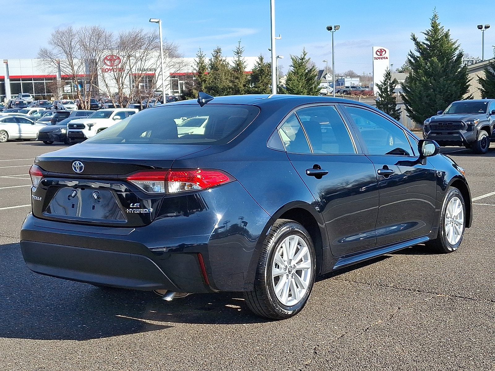 Certified 2024 Toyota Corolla LE image 6