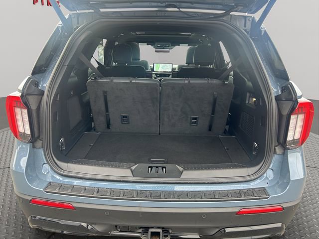Used 2025 Ford Explorer ST-Line w/ Premium Package image 35