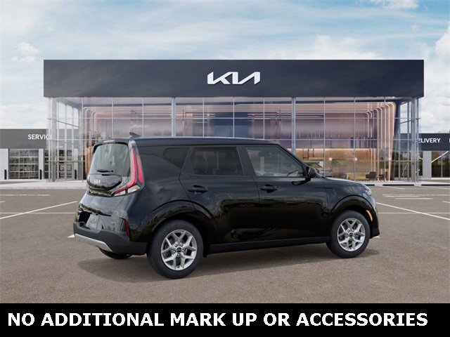 New 2025 Kia Soul LX image 6