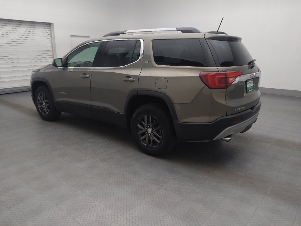 Used 2019 GMC Acadia SLT image 3