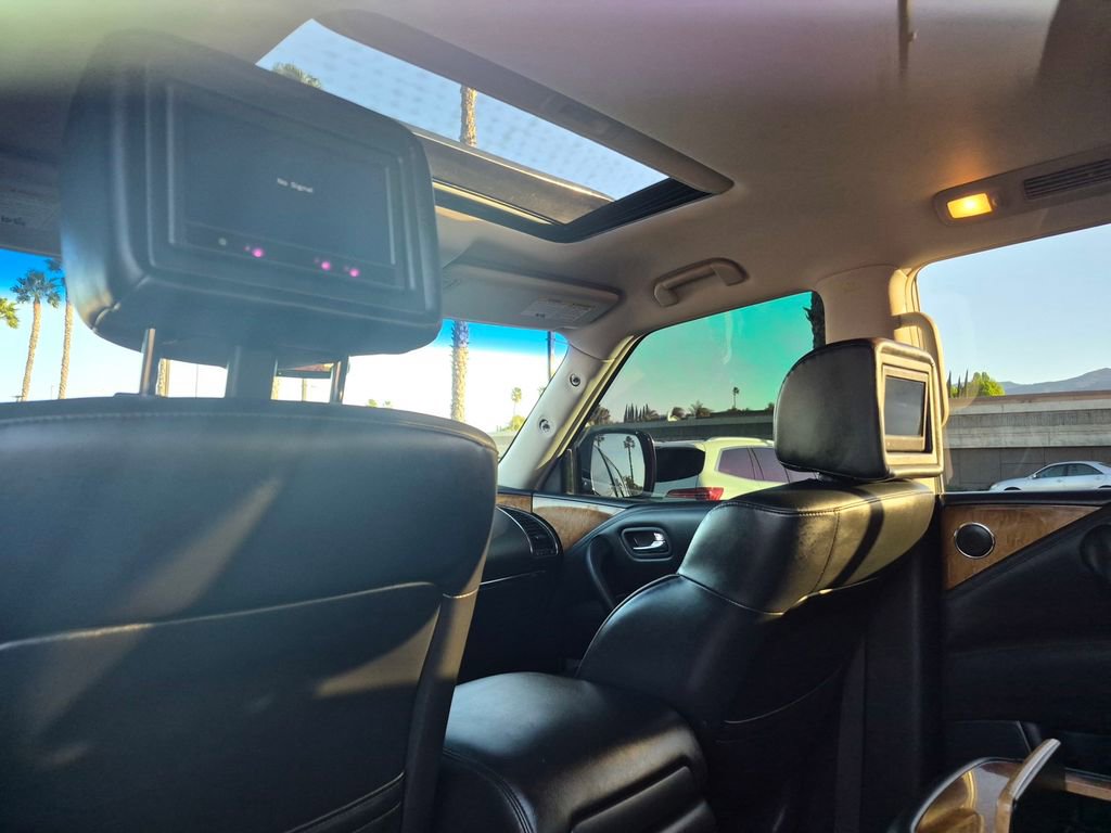 Used 2013 INFINITI QX56 2WD w/ Theater Pkg image 18