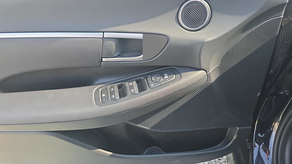 New 2026 Hyundai Sonata SEL FWD image 16