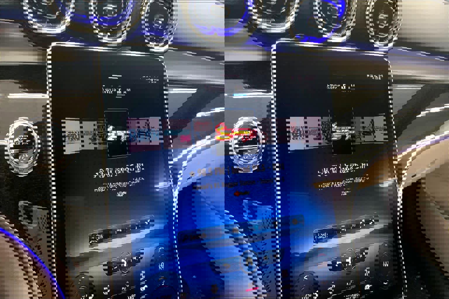 Certified 2023 Mercedes-Benz C 300 Sedan image 23