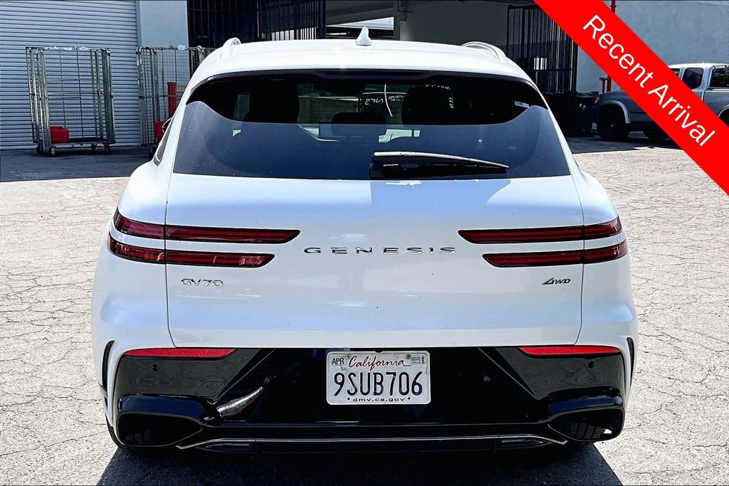 Used 2025 Genesis GV70 2.5T image 5