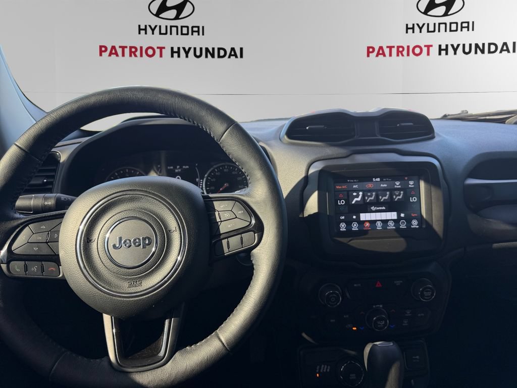 Used 2020 Jeep Renegade Altitude AWD/4WD image 10
