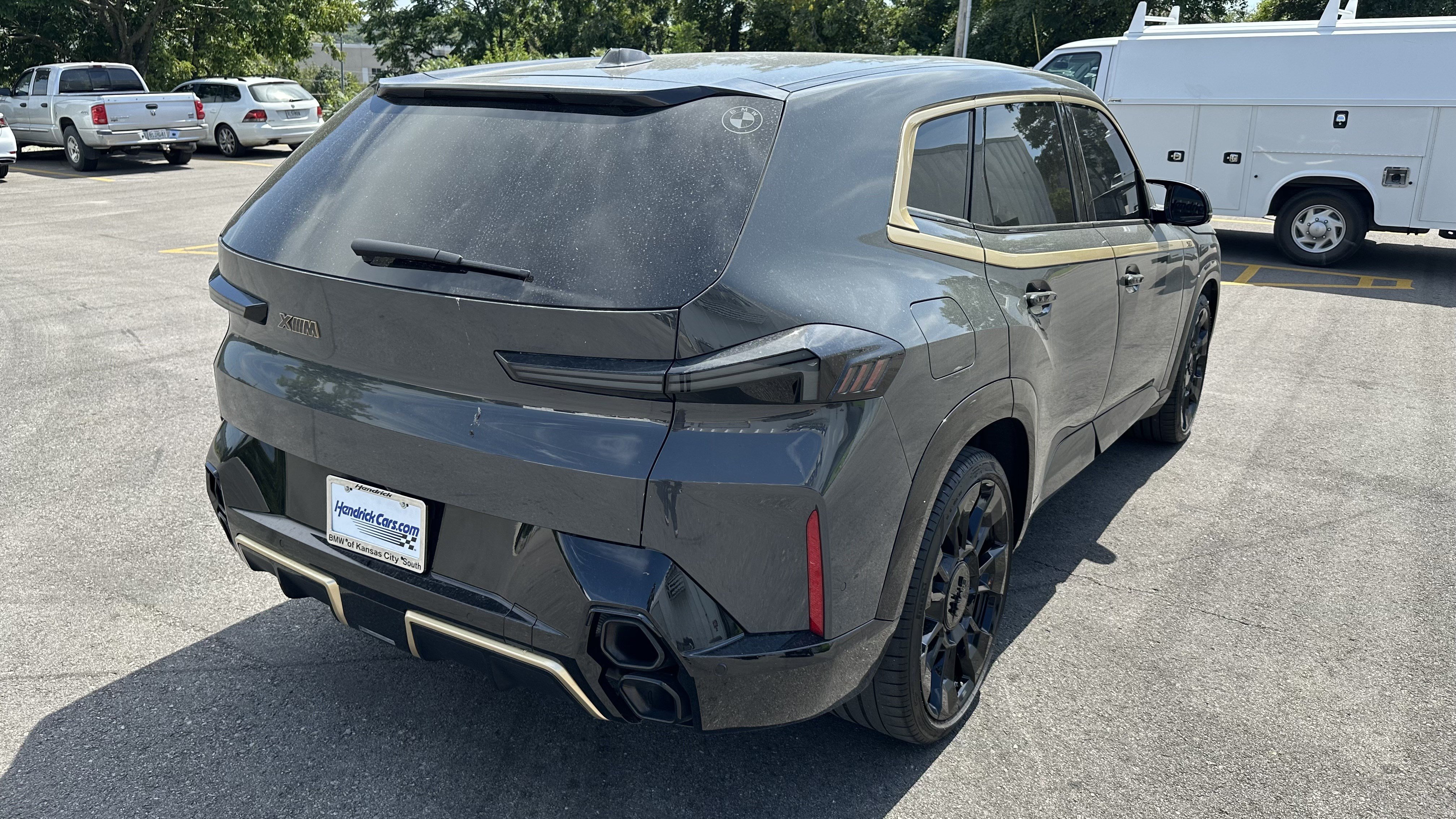 Certified 2025 BMW XM AWD/4WD image 10