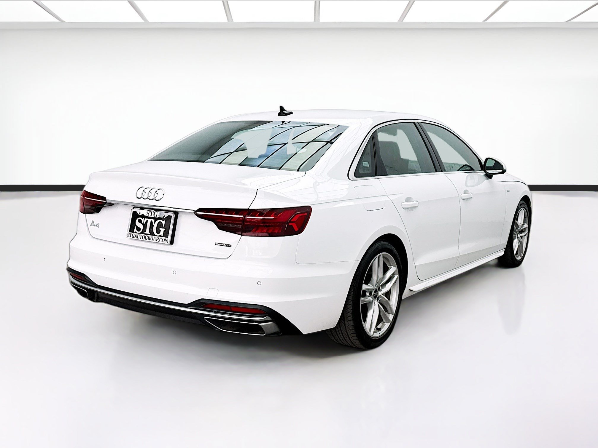 Used 2024 Audi A4 2.0T Premium Plus AWD/4WD image 4