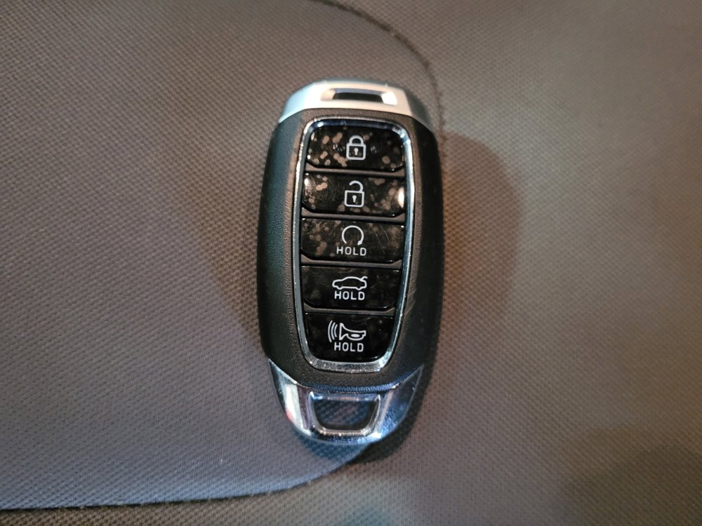 Used 2023 Hyundai Elantra SEL image 32