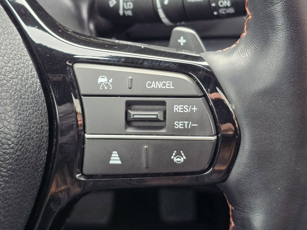 Certified 2025 Honda Pilot TrailSport image 17