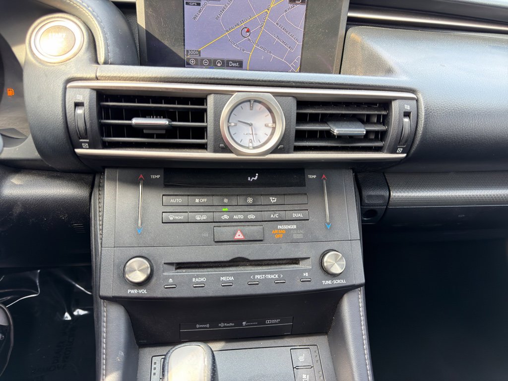 Used 2016 Lexus RC 350 image 28