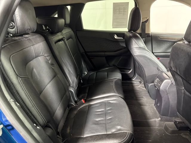 Used 2020 Ford Escape Titanium image 13