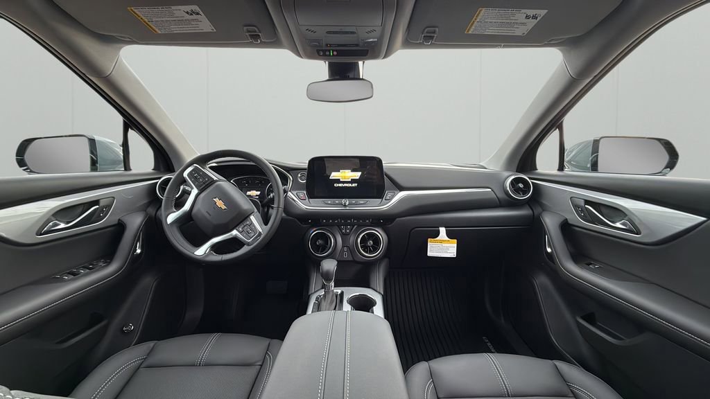 New 2026 Chevrolet Blazer LT AWD/4WD image 18