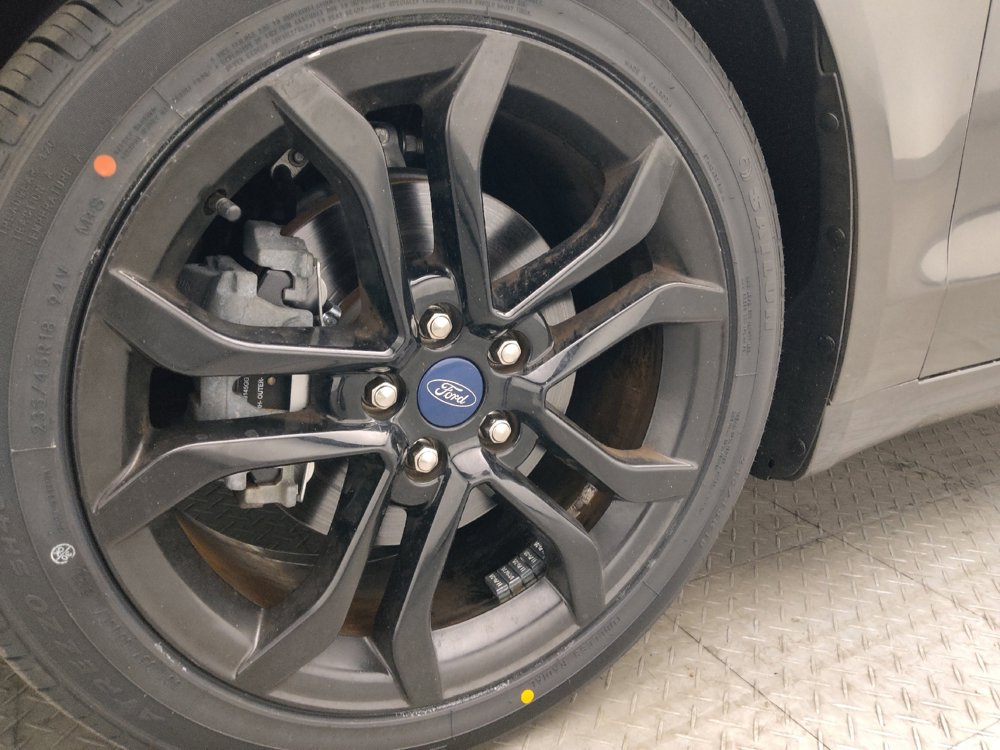 Used 2020 Ford Fusion SE w/ Equipment Group 151A FWD image 31