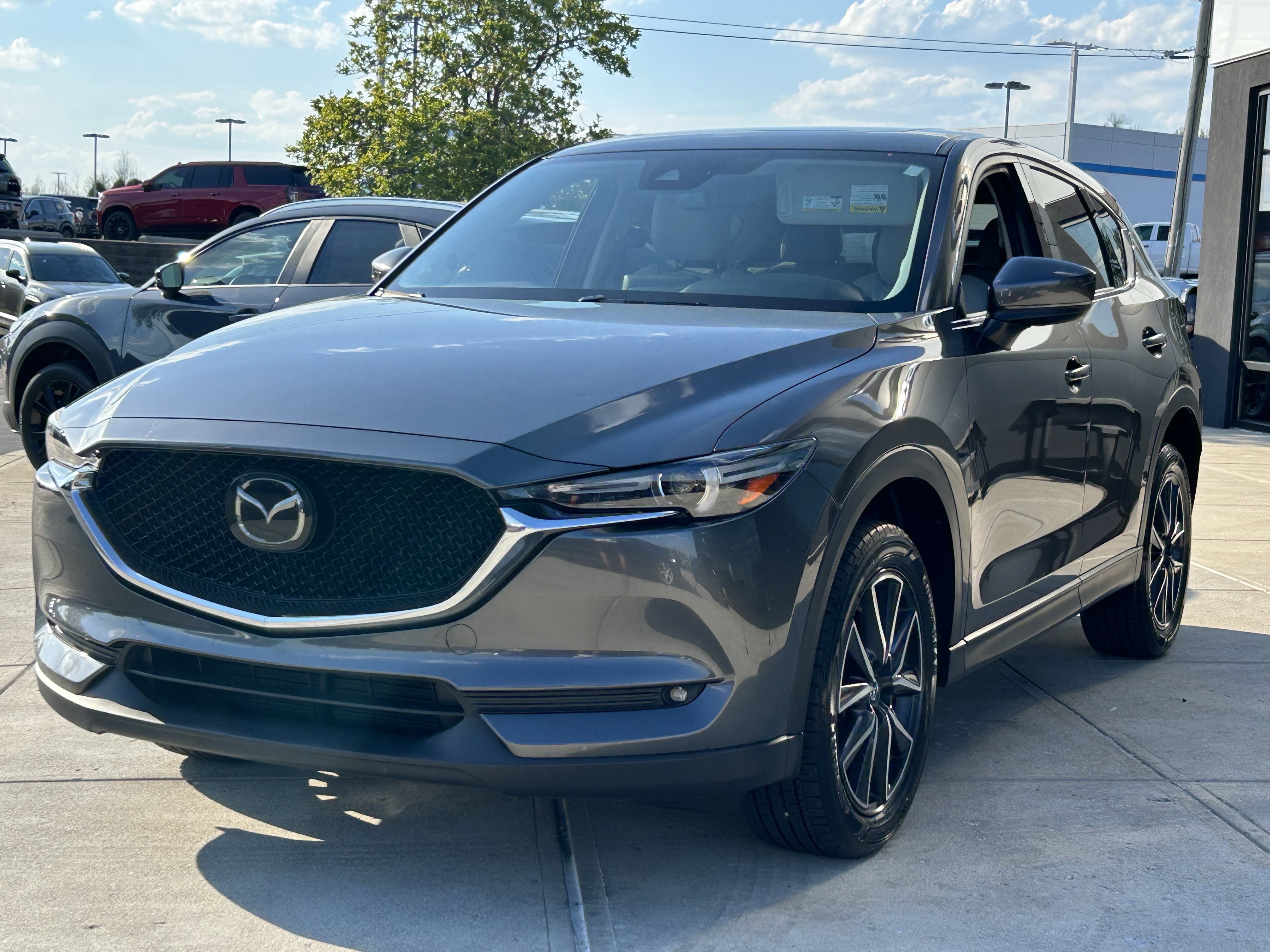 Used 2017 MAZDA CX-5 Grand Touring image 3