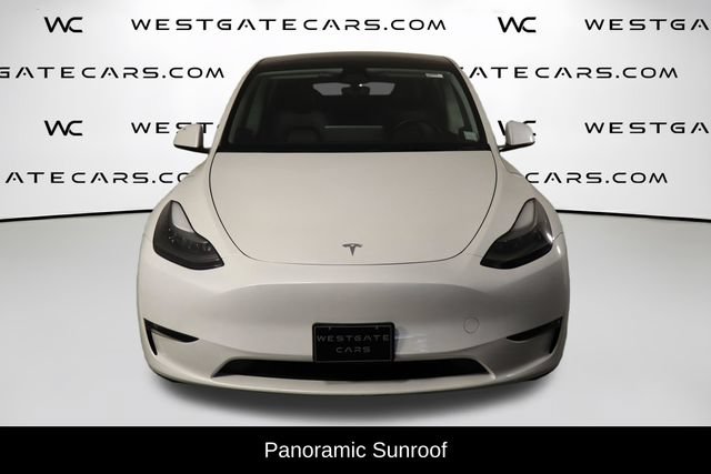 Used 2023 Tesla Model Y 2WD image 2
