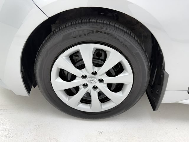 Used 2025 Toyota Corolla LE FWD image 7