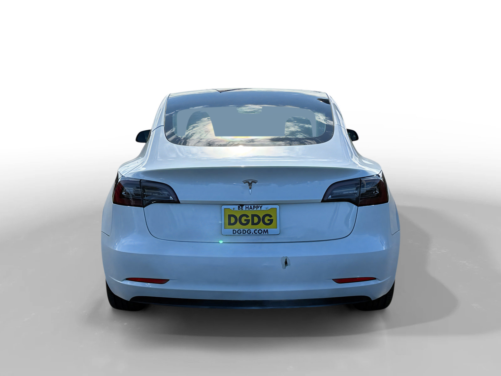Used 2023 Tesla Model 3 Standard Range RWD image 4