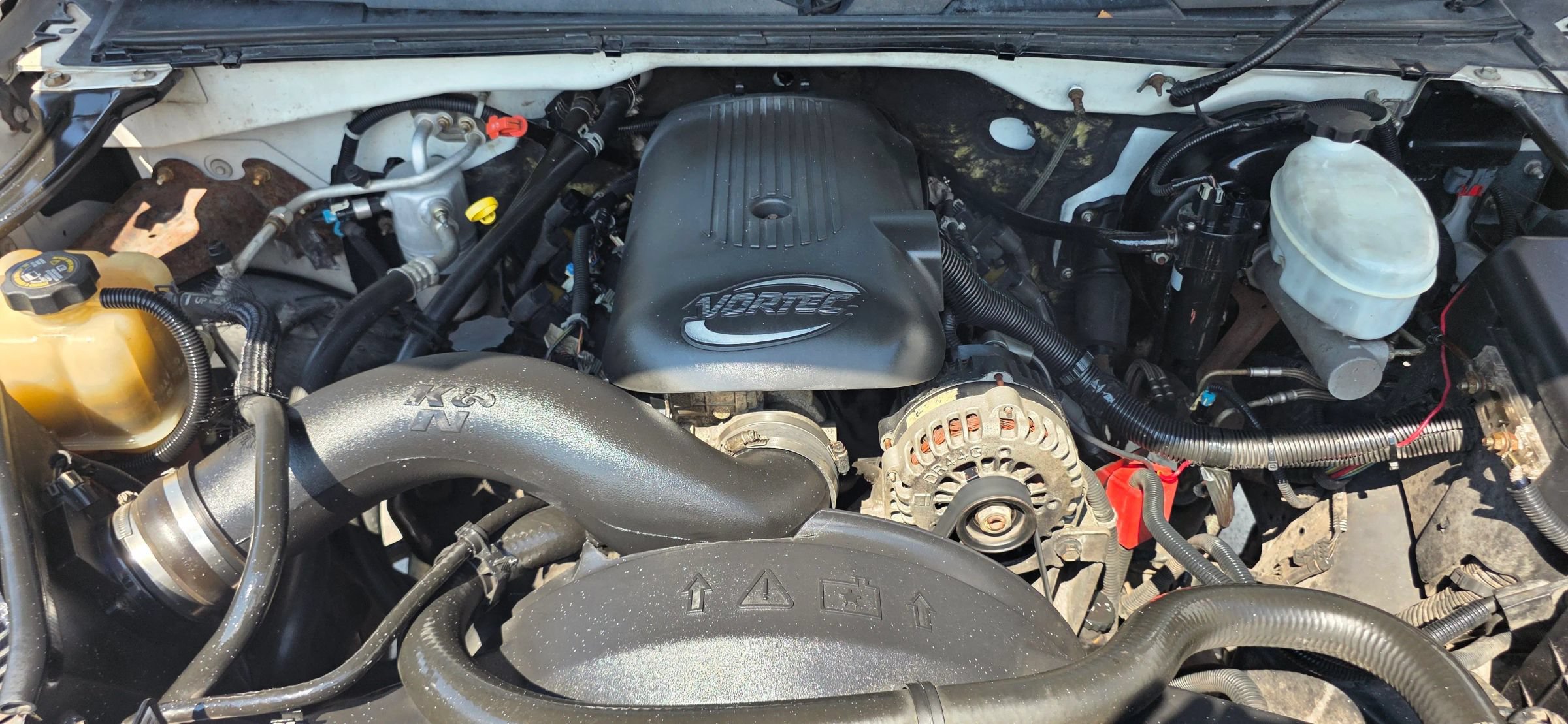 Used 2004 Chevrolet Silverado 1500 4x4 Extended Cab w/ Z71 Convenience Package 1 image 8