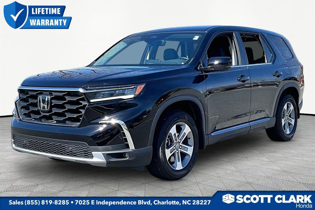 Used 2025 Honda Pilot EX-L image 3