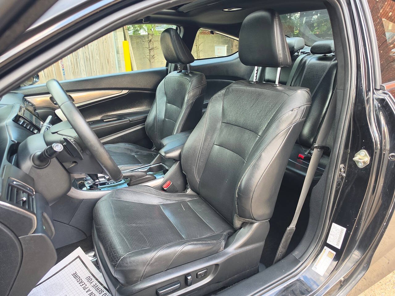 Used 2016 Honda Accord EX-L image 10