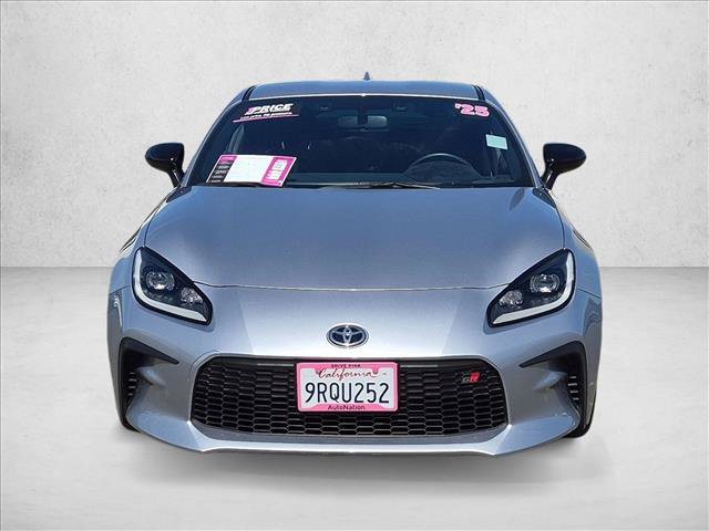 Used 2025 Toyota GR86 Premium w/ ALL Weather Mat Package (TMS) RWD video 2