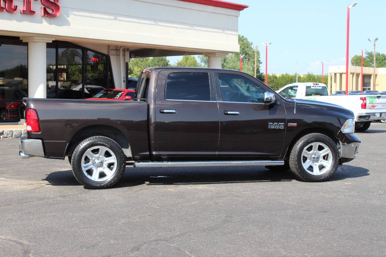 Used 2017 RAM 1500 Lone Star AWD/4WD image 3