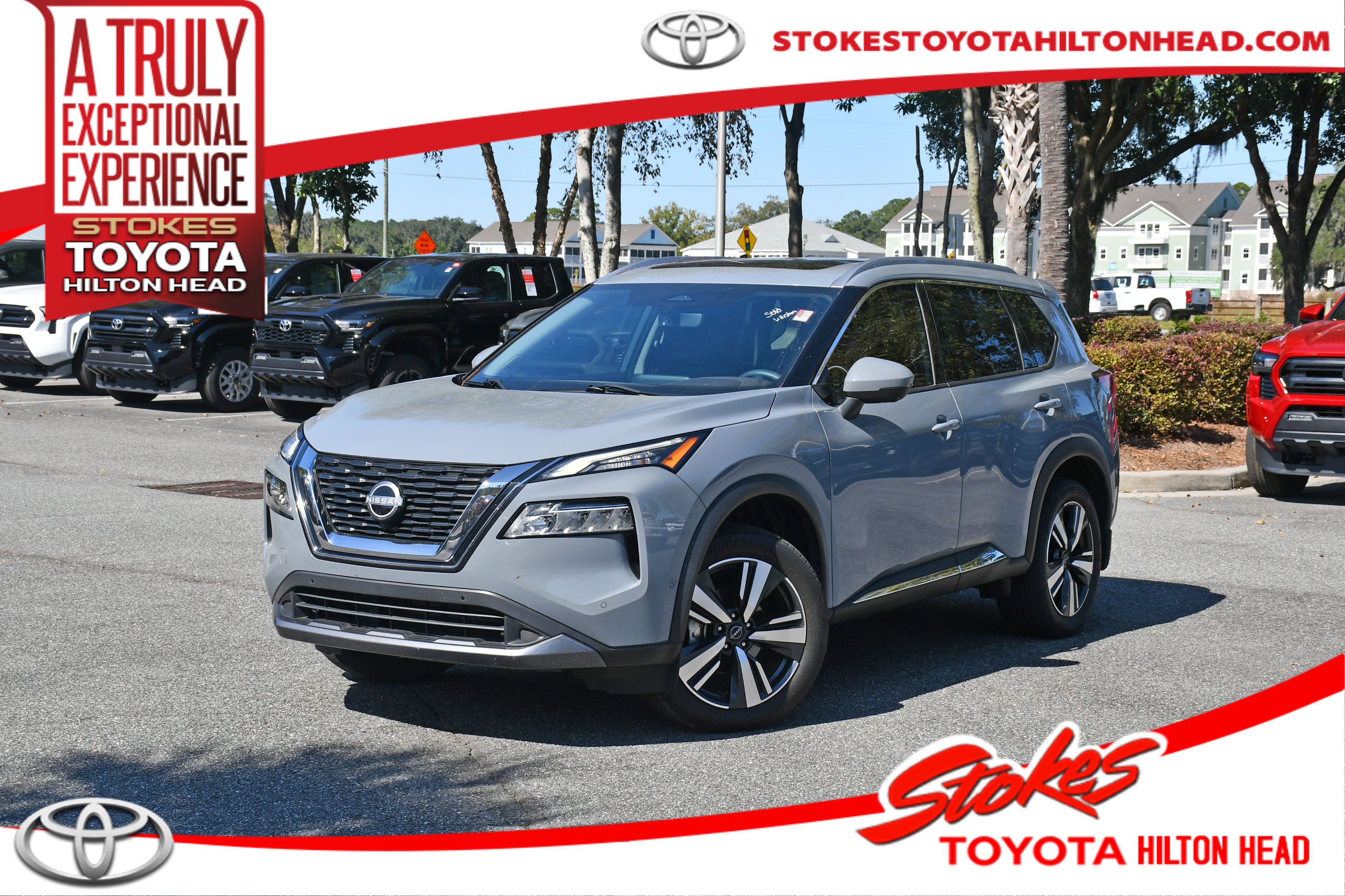 Used 2023 Nissan Rogue SL w/ SL Premium Package image 1