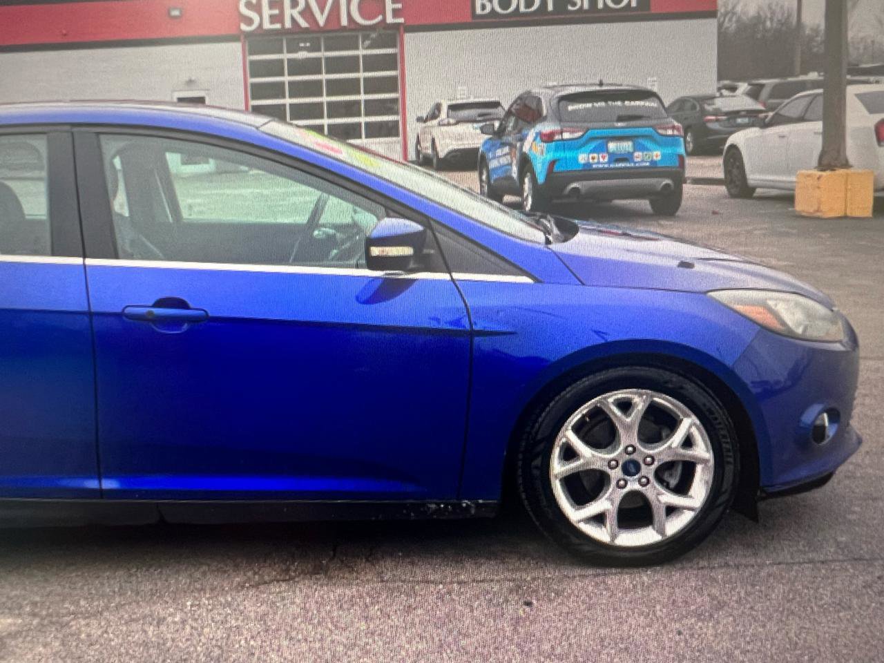 Used 2014 Ford Focus Titanium FWD image 6