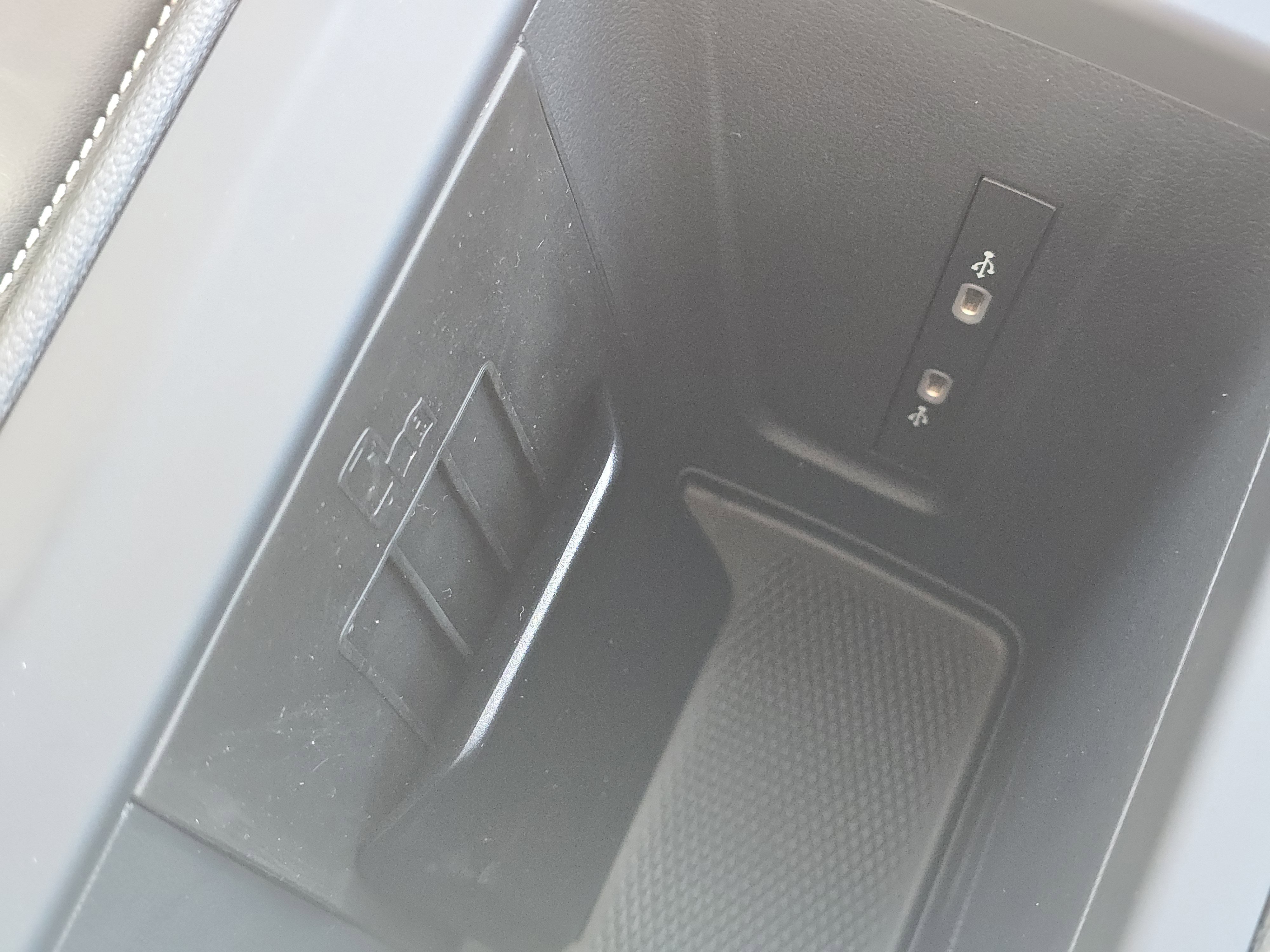 New 2026 Volkswagen Tiguan SE image 26