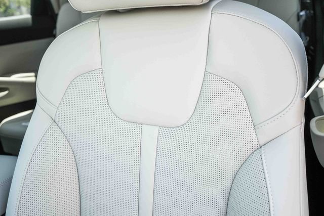 New 2026 Kia Sorento S w/ S Panoramic Sunroof Package FWD image 27