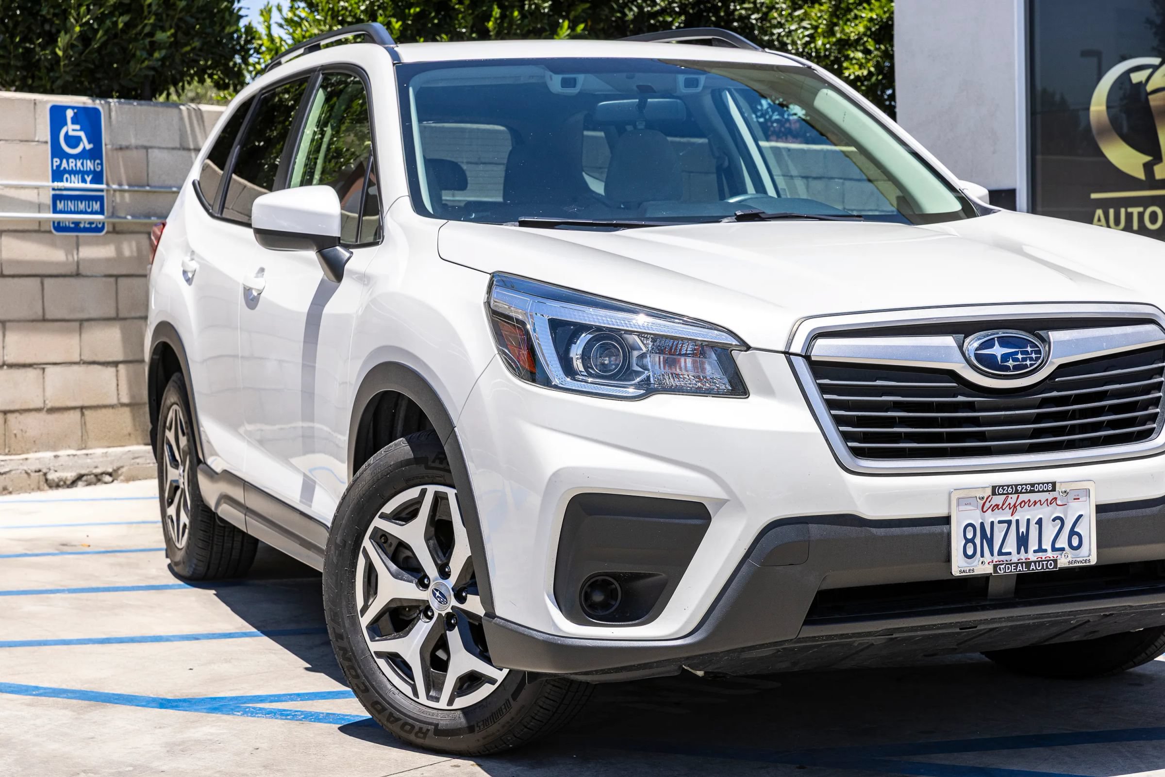 Used 2020 Subaru Forester Premium AWD/4WD image 3