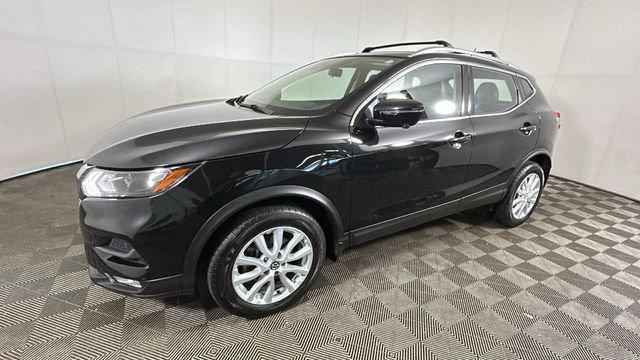 Used 2020 Nissan Rogue Sport SV w/ Technology Package AWD/4WD image 6