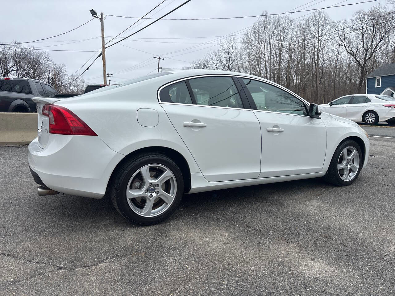 Used 2013 Volvo S60 T5 Premier image 12