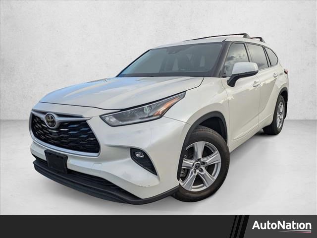 Used 2021 Toyota Highlander LE