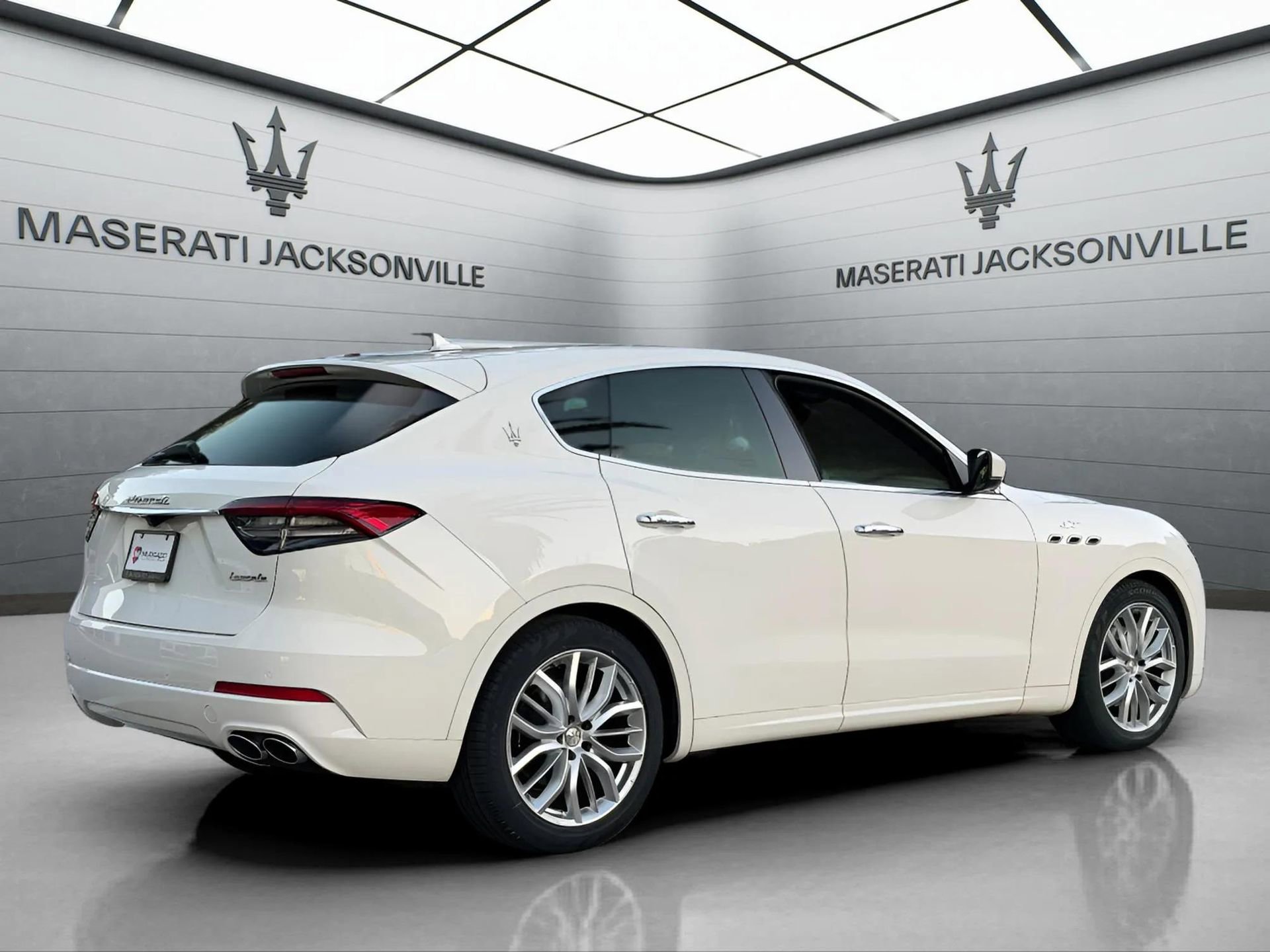Certified 2022 Maserati Levante GT image 14