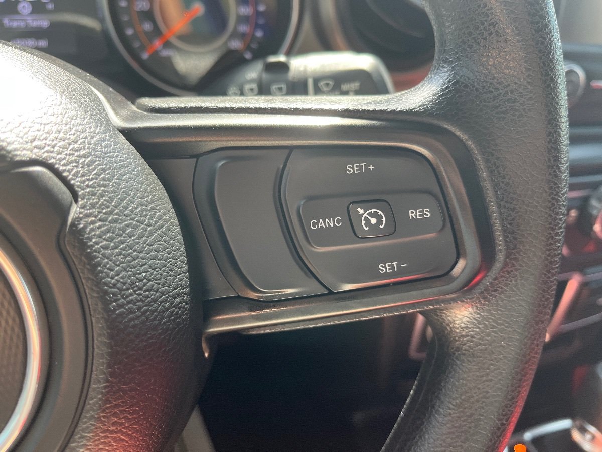 Used 2018 Jeep Wrangler Unlimited Sport AWD/4WD image 19