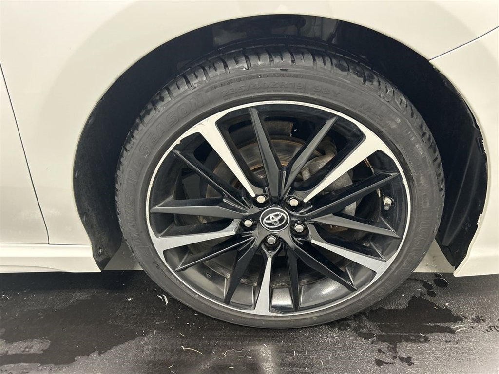 Used 2019 Toyota Camry XSE image 10