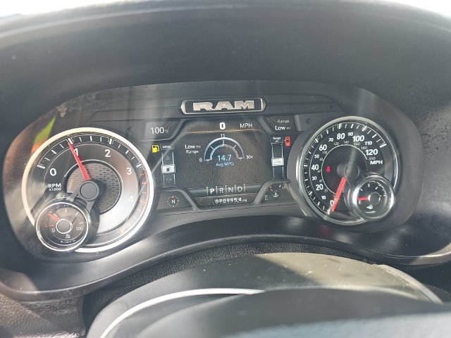 Used 2024 RAM 3500 Laramie AWD/4WD image 13