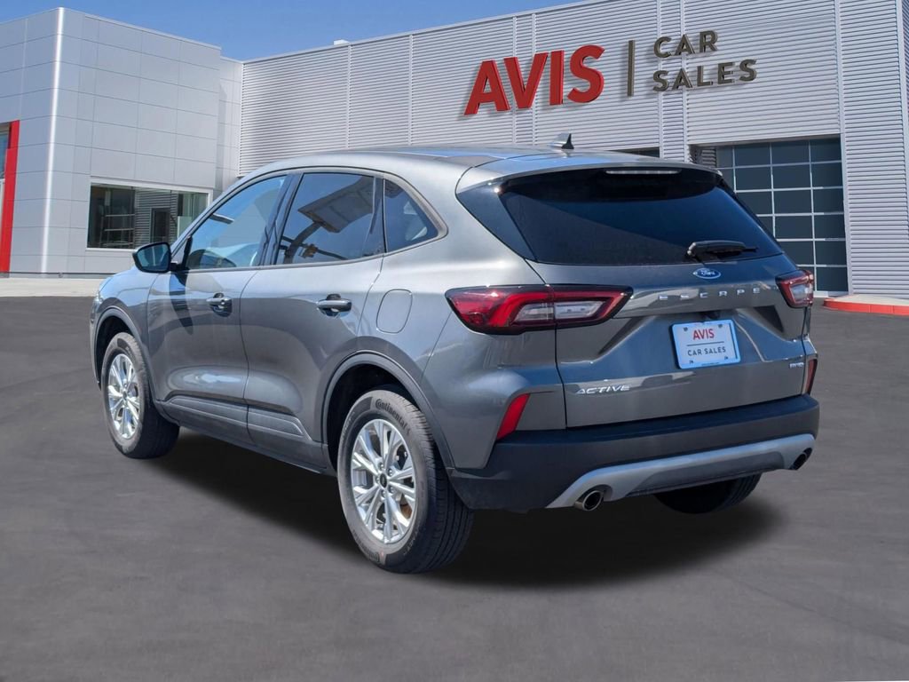 Used 2025 Ford Escape Active image 9